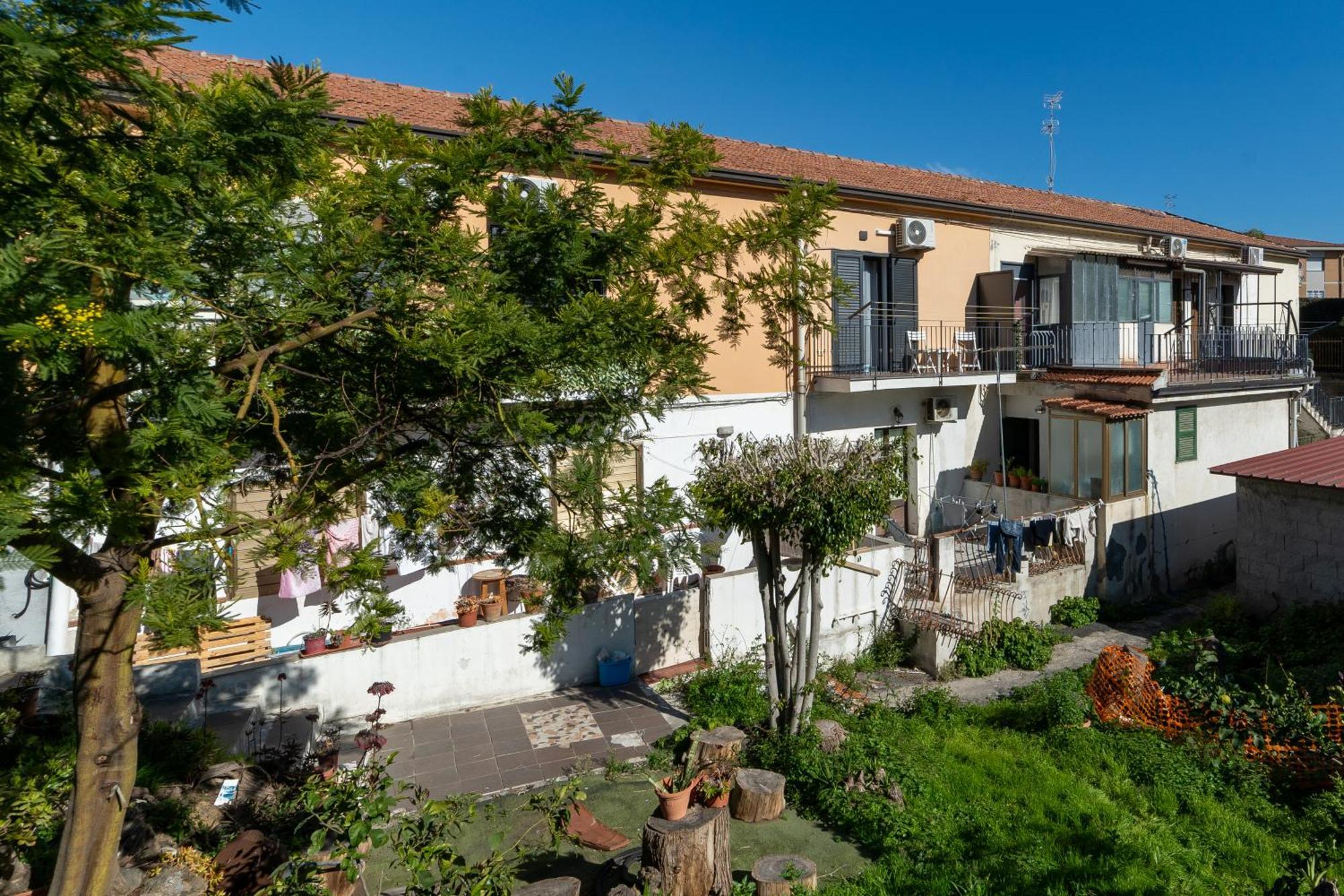 Casa La Scivola Apartment Catania Exterior photo